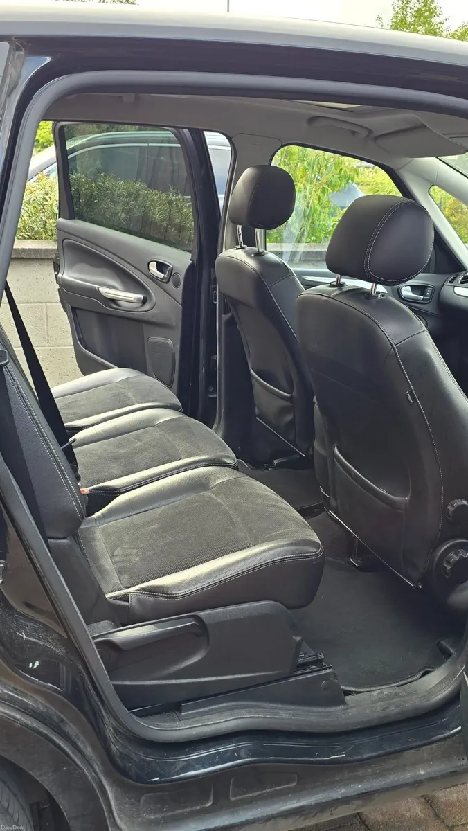 Ford S-Max 2009 - Image 3