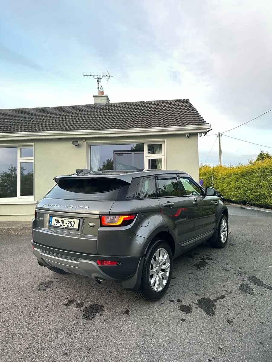 Range Rover Evoque * massive spec - Image 4