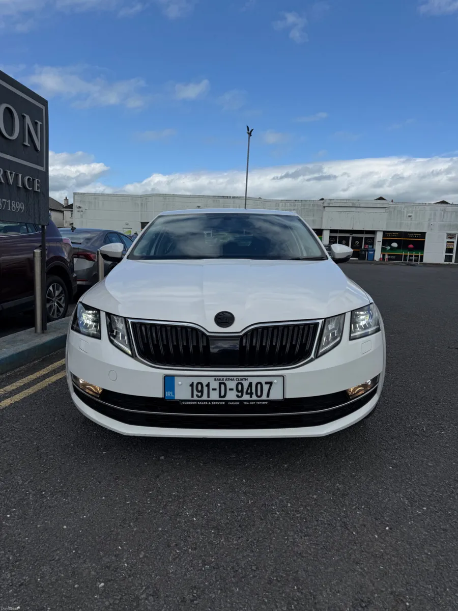 2019 Skoda Octavia Style 1.6 TDi DSG Automatic - Image 3