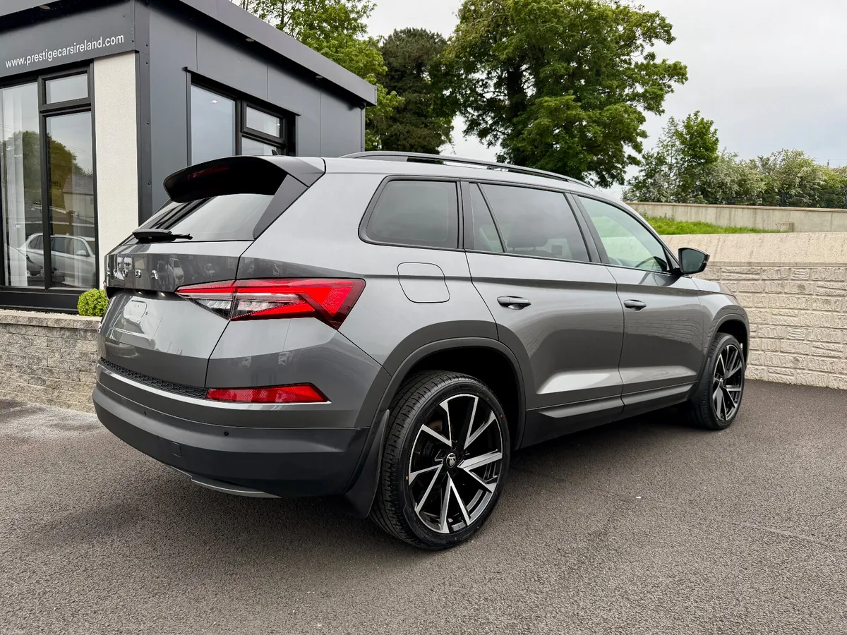 231 SKODA KODIAQ 2.0 TDI SEL EXECUTIVE,LEATHER,FSH - Image 6