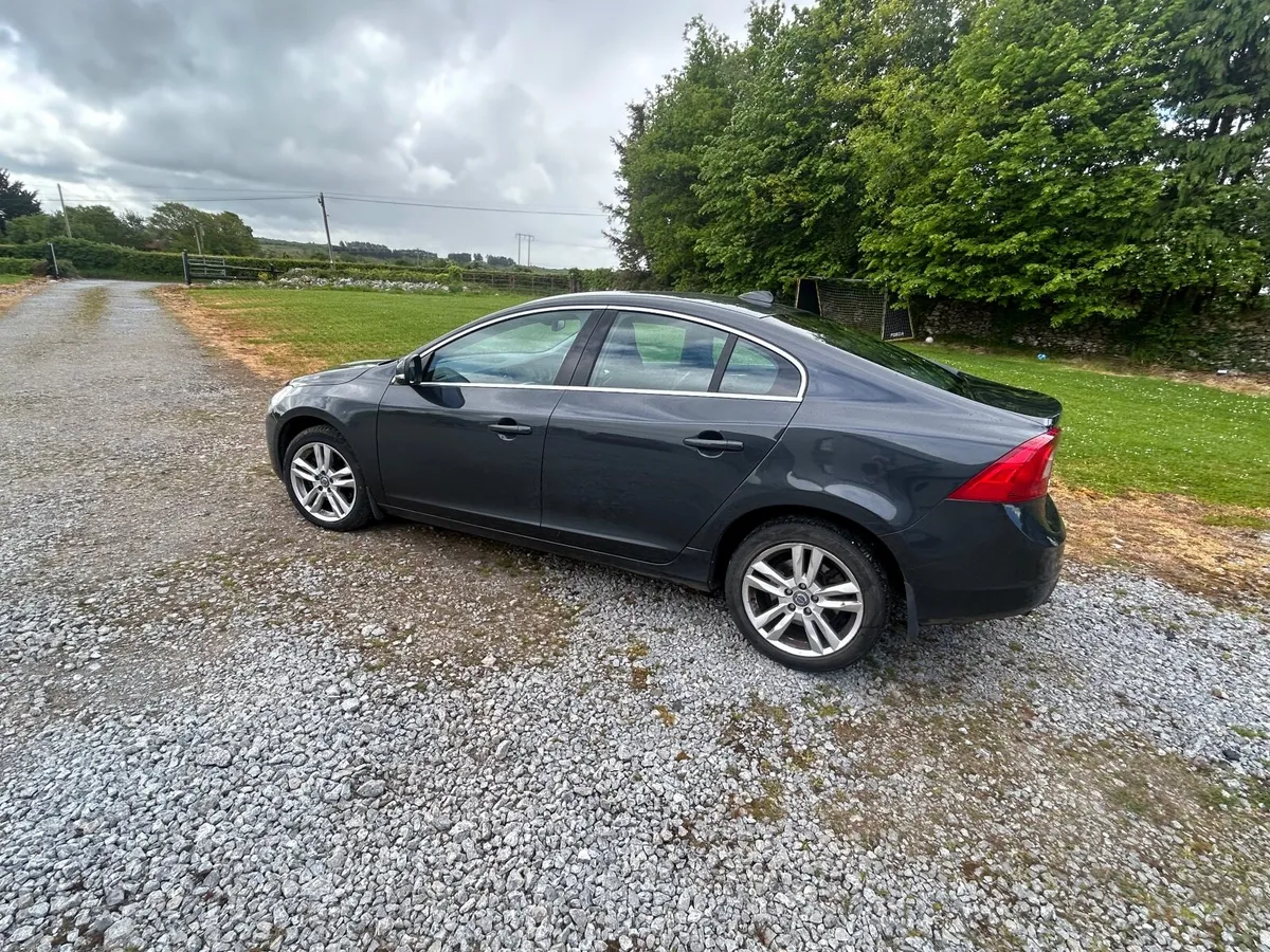 Volvo S60 2013 - Image 5
