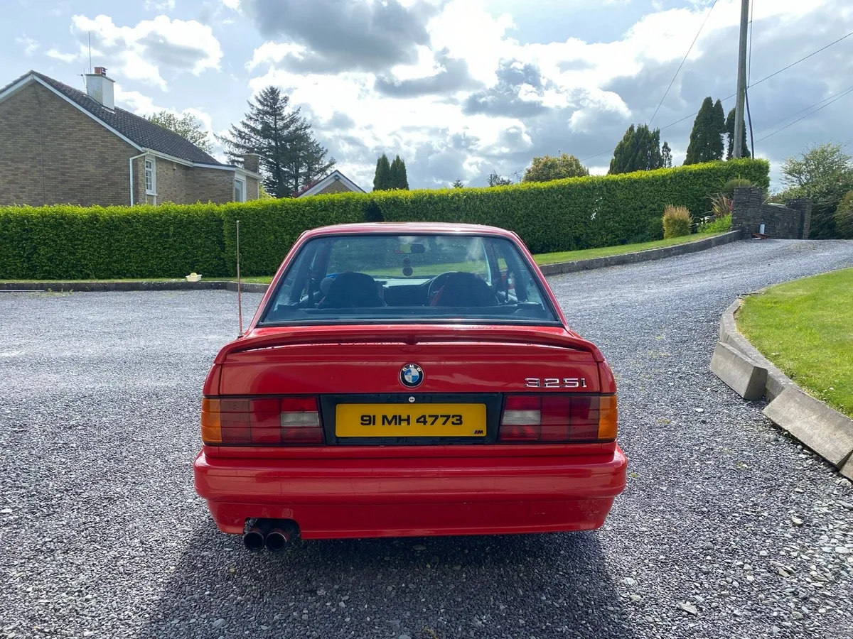 BMW E30 325 - Image 3