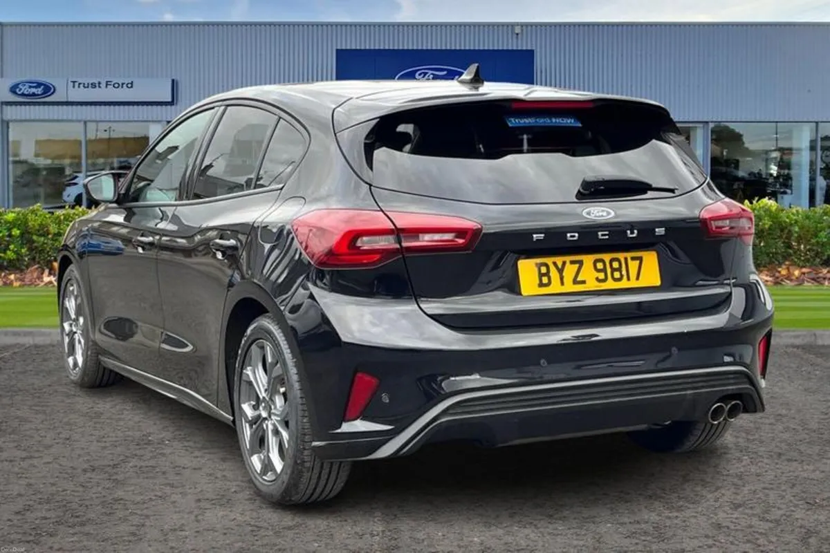 Ford Focus ST-Line - Image 2