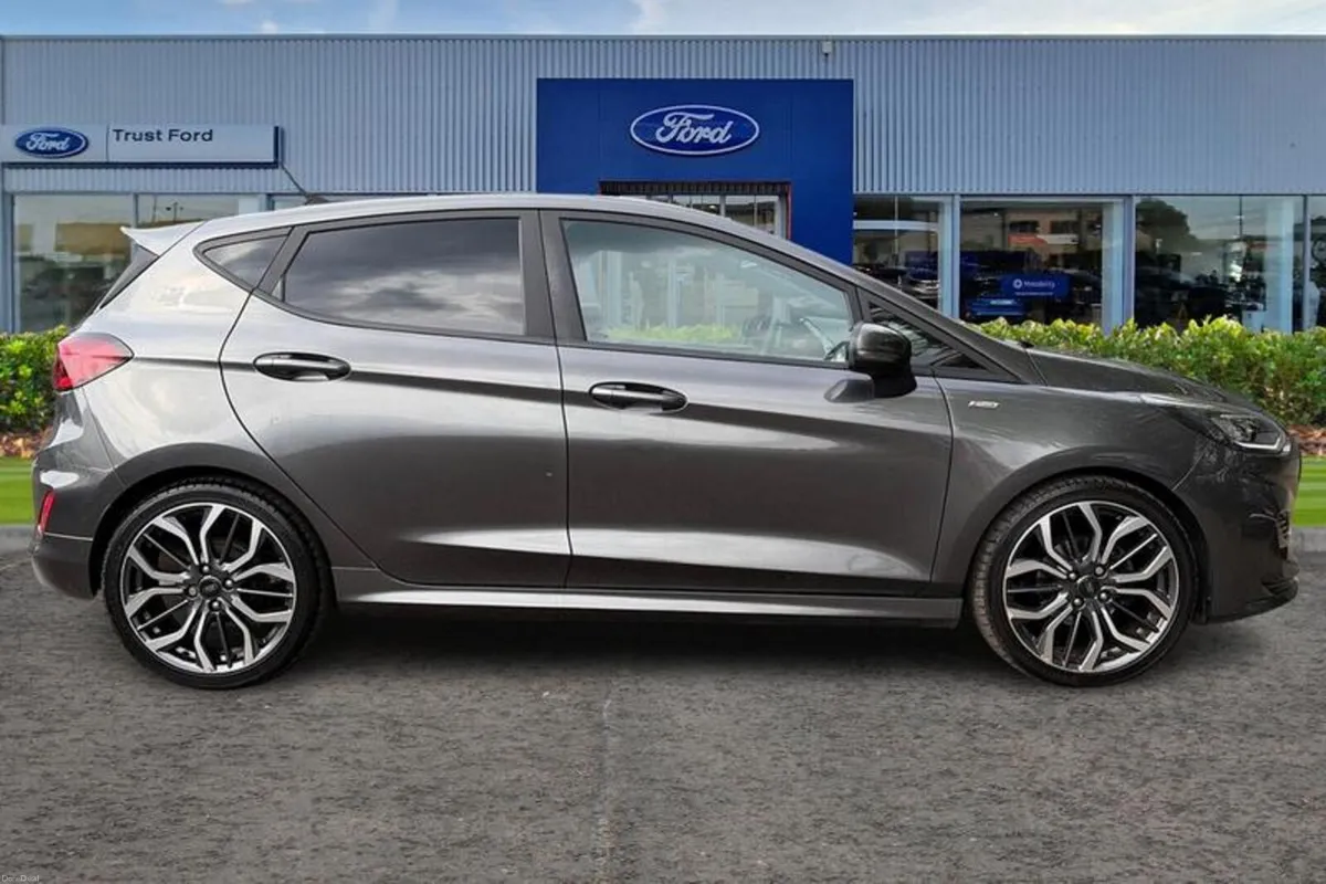 Ford Kuga ST-Line X Edition - Image 3