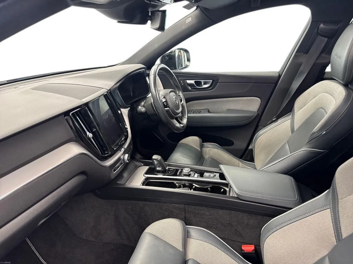 Volvo XC60 T8 AWD R-DESIGN *1YR WARRANTY* €125 PER - Image 3