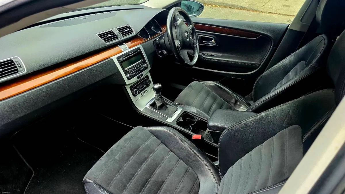 Volkswagen Passat cc 2011 TDI BlueMotion - Image 4