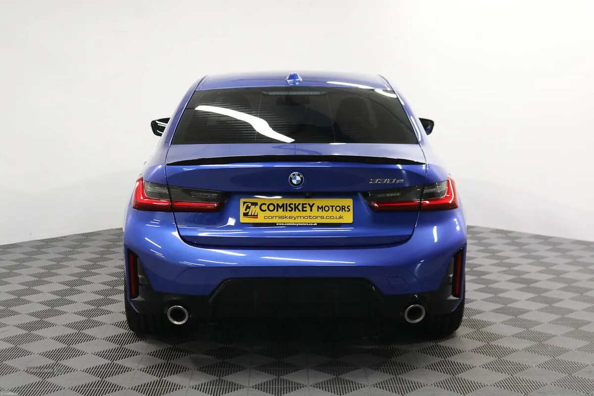 BMW 3-Series 330e M Sport - Image 6