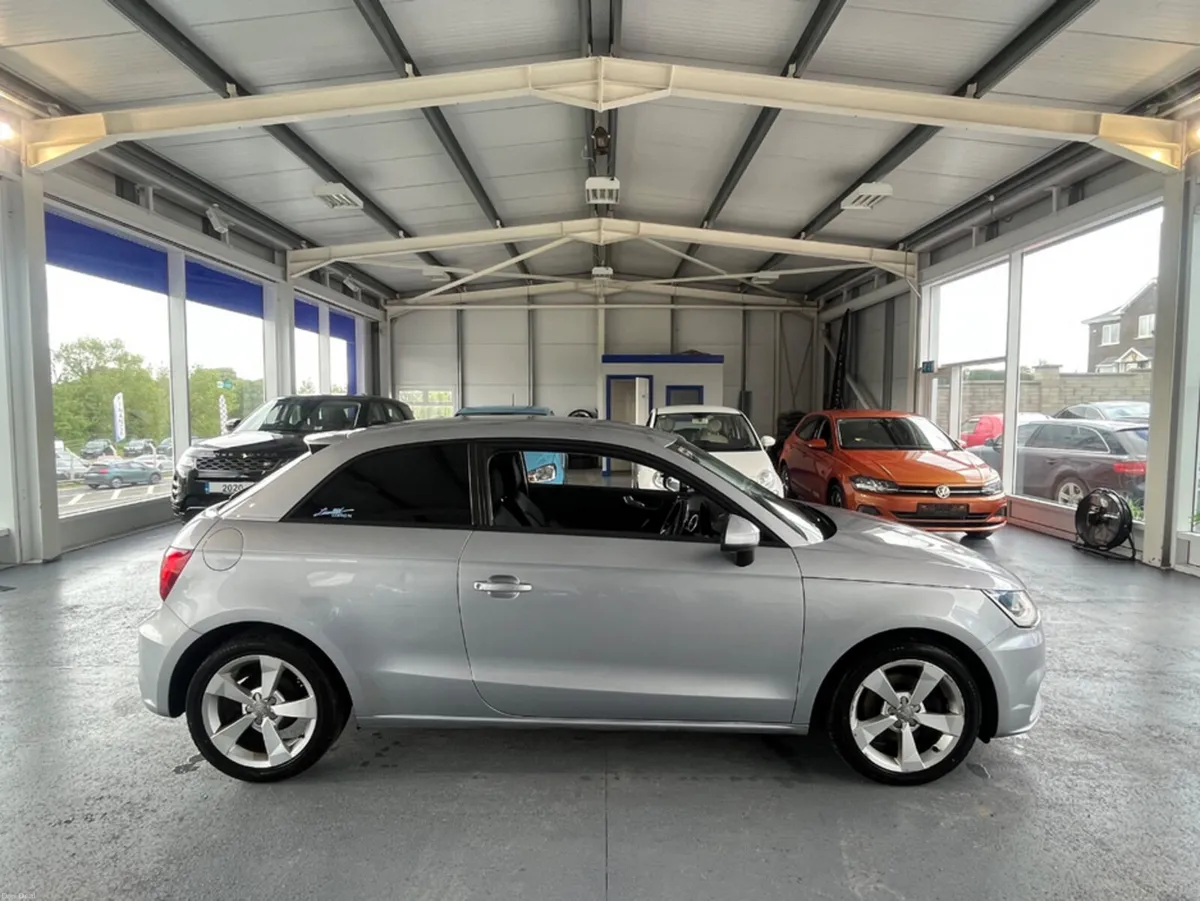 Audi A1 1.6 TDI SPORT 116PS 3DR - Image 4