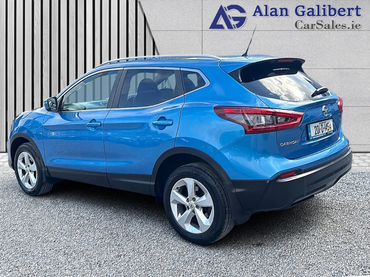 Nissan Qashqai 1.3 Petrol SV Model - Image 2