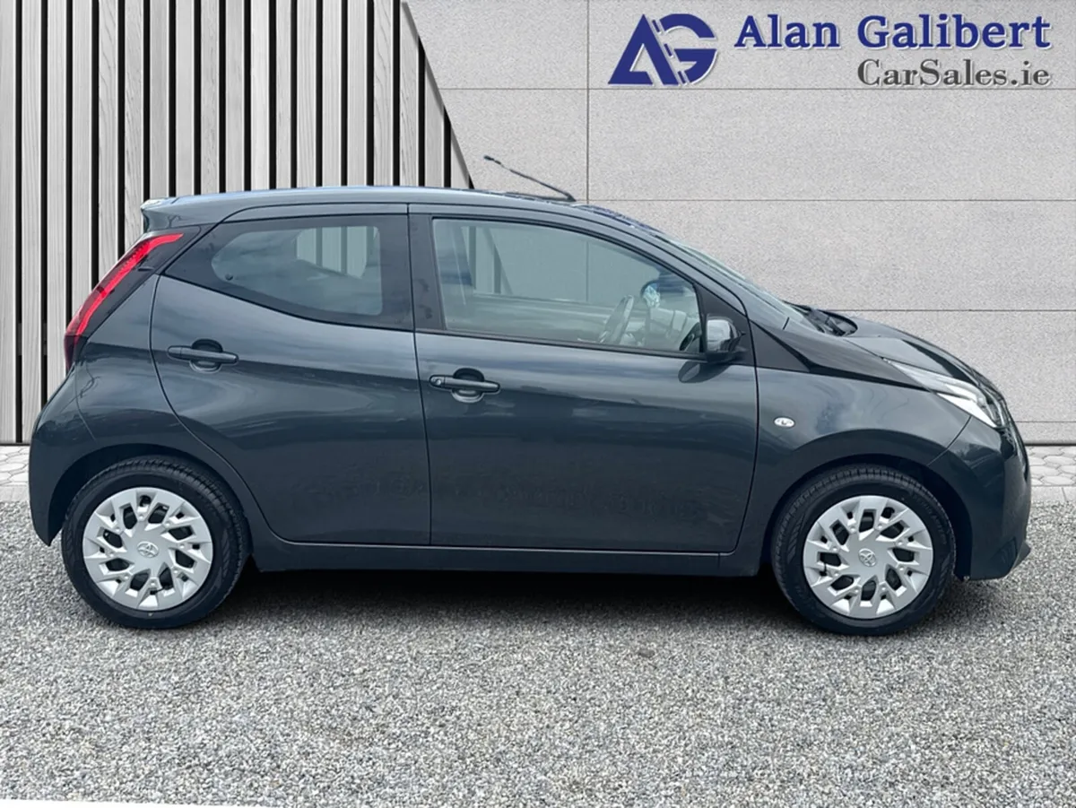 Toyota Aygo 1.0 VVT-I TSS - Image 3