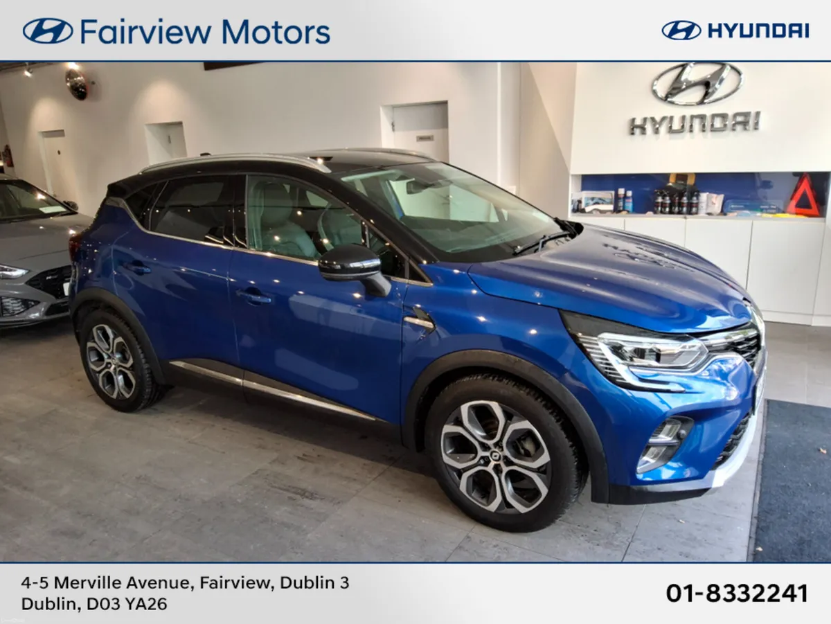 Renault Captur TECHNO E-TECH Hybrid - Image 1