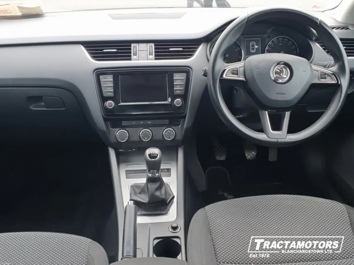 Skoda Octavia AMBITION 1.0 TSI 115HP 4DR - Image 2