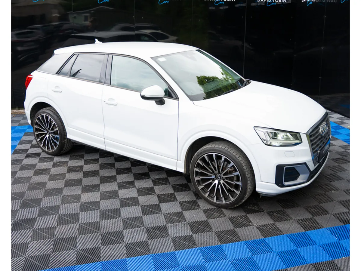 Audi Q2 1.0 TSI AUTO UPGRADED ALLOYS - Image 3