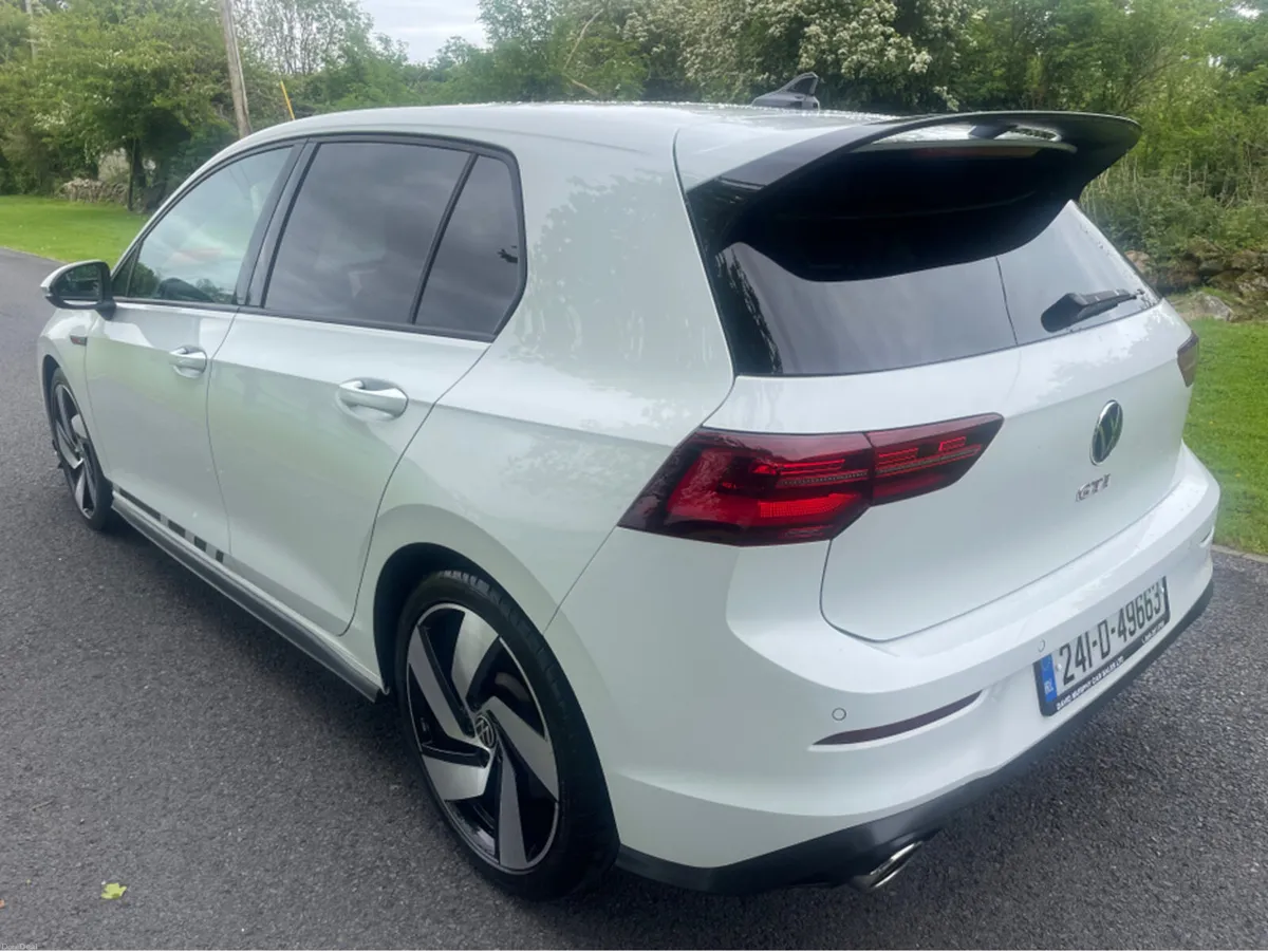 Volkswagen Golf 2.0 TSI GTI CLUBSPORT 5DR AUTO - Image 4
