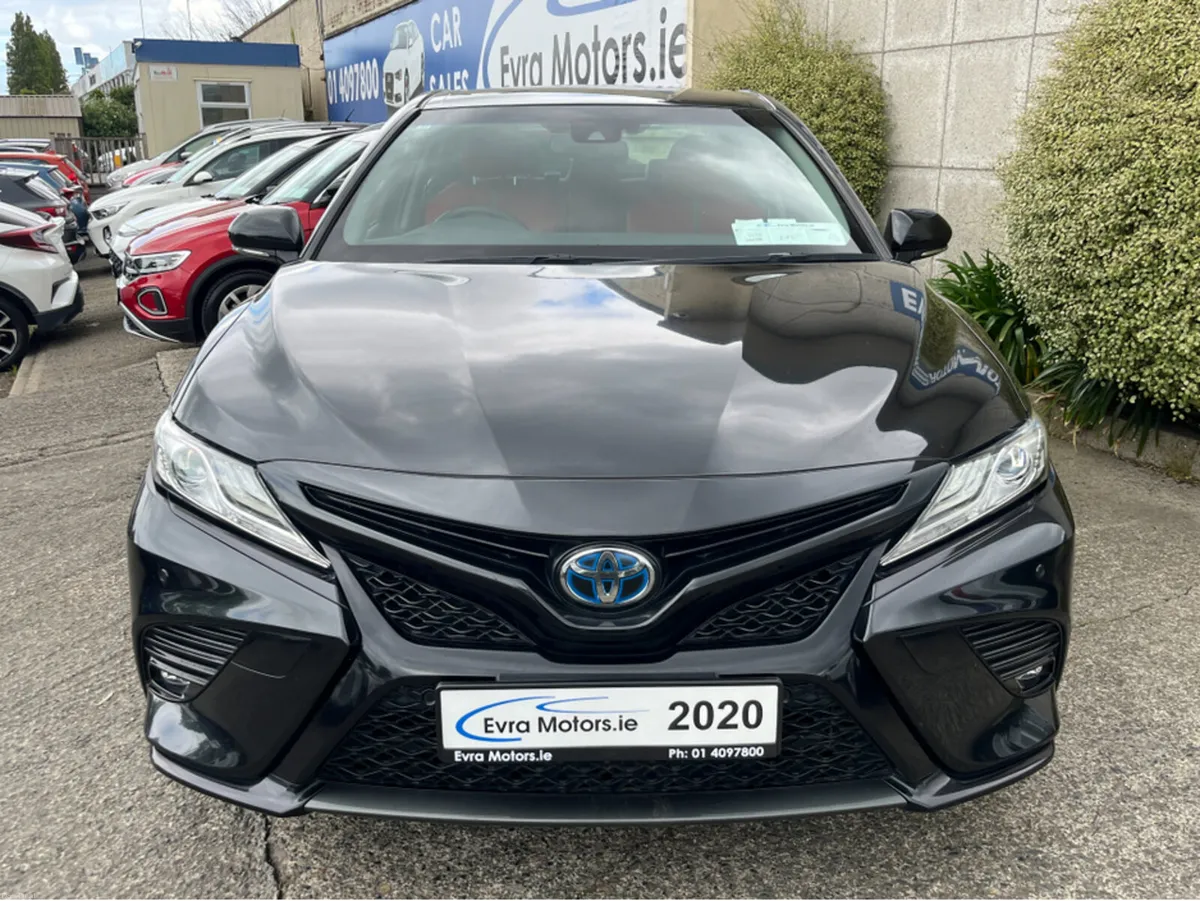 Toyota Camry WS NERO AUTOMATIC HYBRID 2.5 PETROL / - Image 3