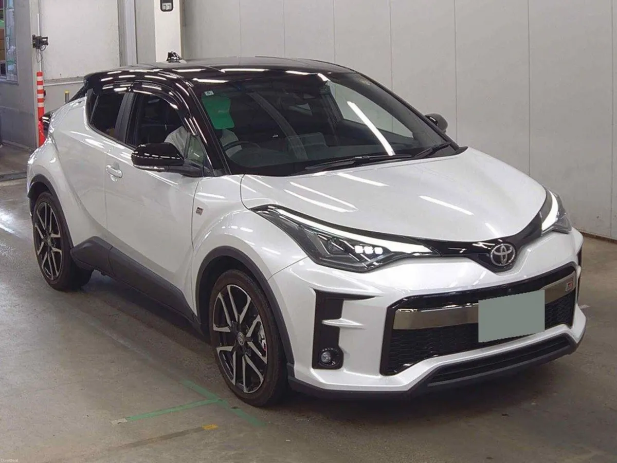 Toyota C-HR GR SPORT AUTOMATIC HYBRID 1.8 PETROL /