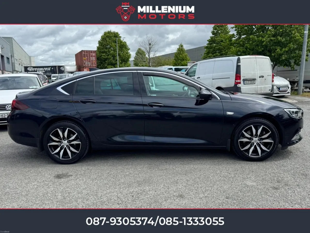 Opel Insignia AUTO// NEW BELT // TOP SPEC // NEW N - Image 2