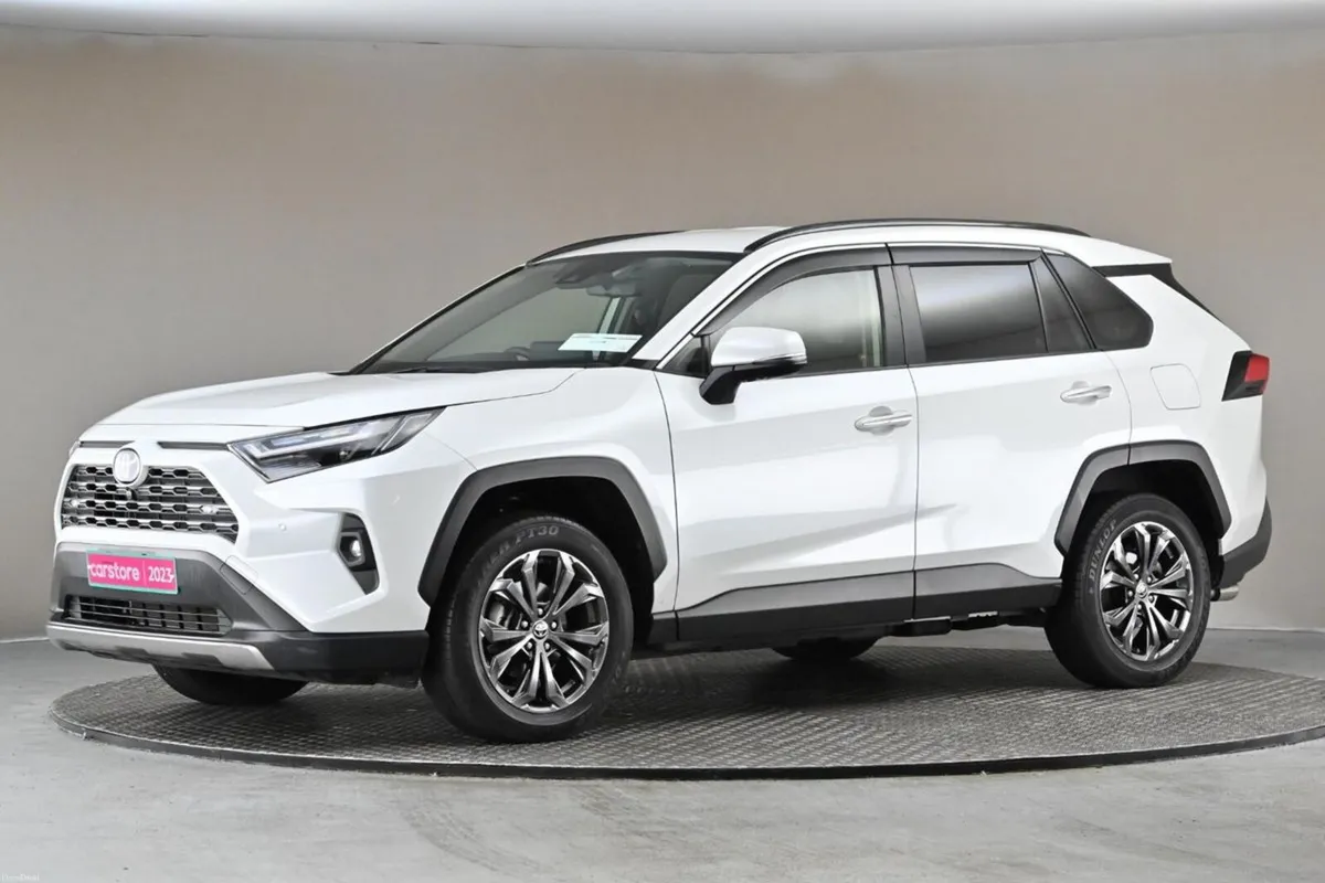 Toyota RAV4 2.5 PETROL HYBRID PLATINUM **MEMO LEAT - Image 4