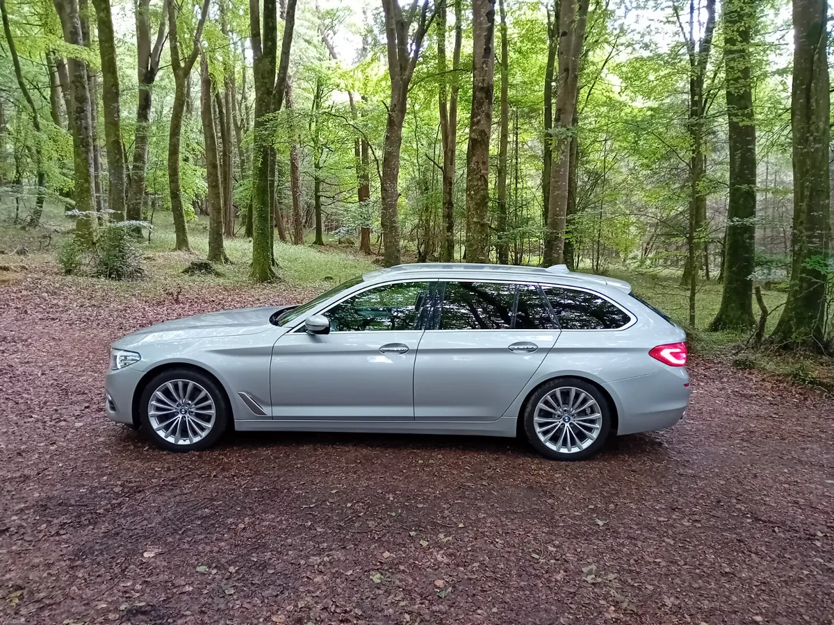 171 BMW 520D 190 BHP SE TOURING  AUTO - Image 5