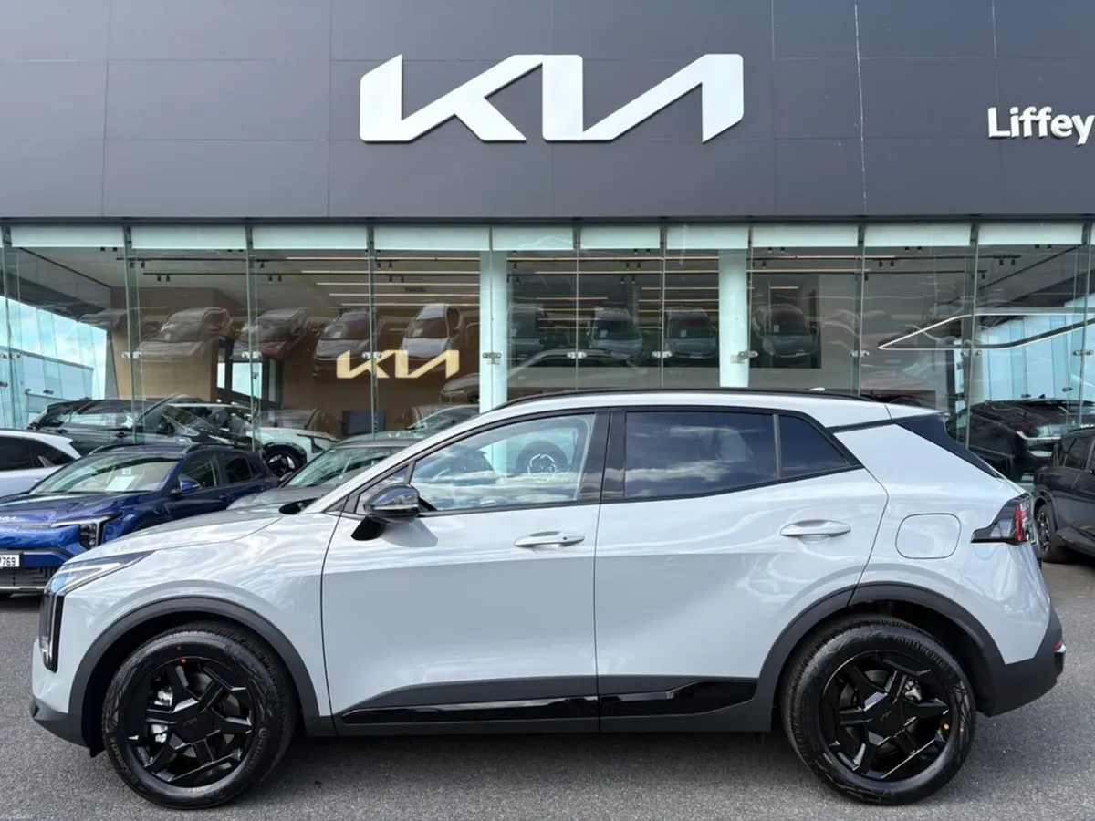 Kia Sportage 1.6 HEV Black Edition - Image 3