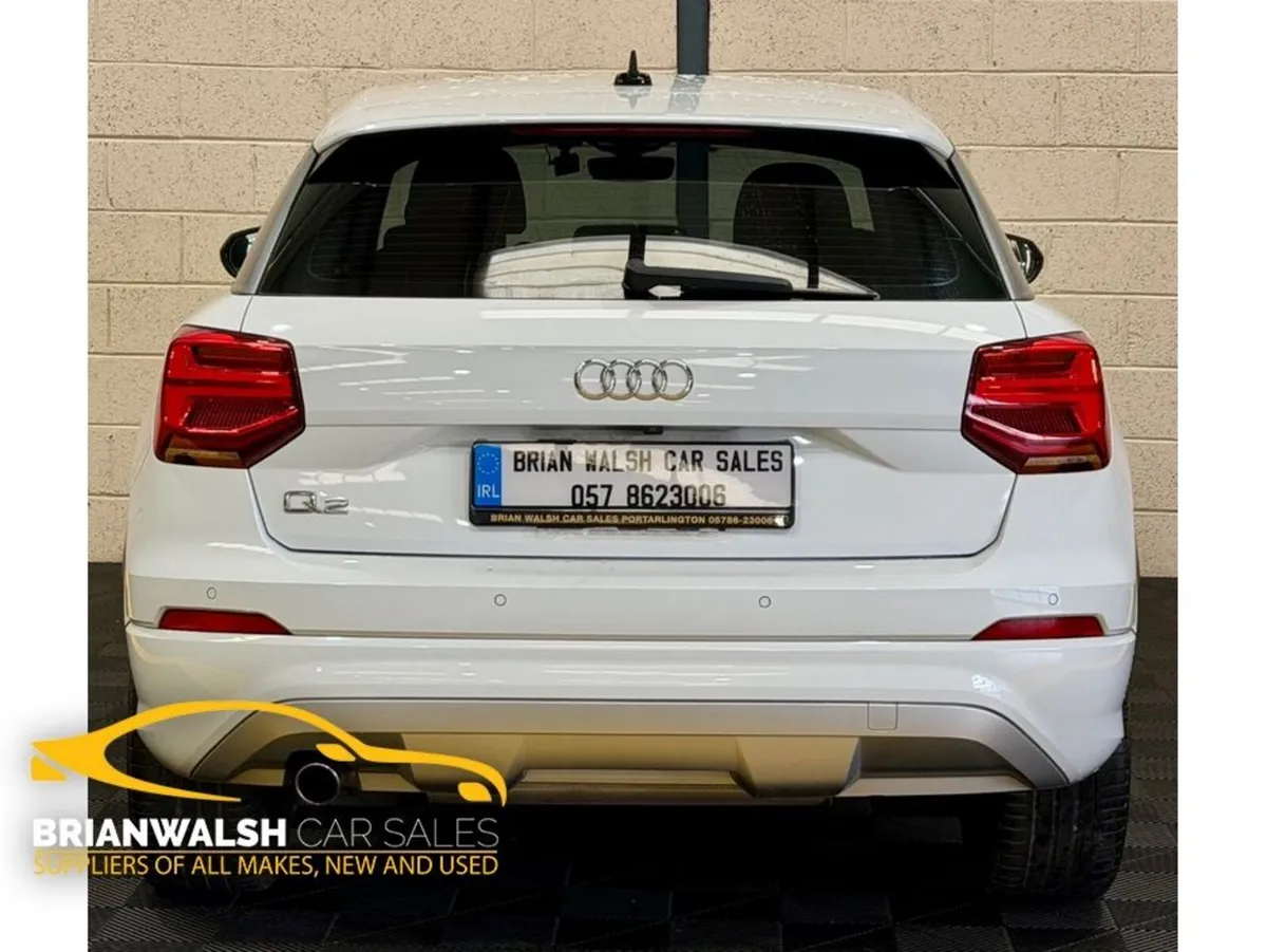 Audi Q2 Black Elegance - Image 3