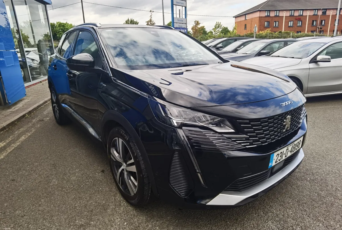 PEUGEOT 3008 1.6 ALLURE PREMIUM PLUS 2 AUTO PHEV - Image 3