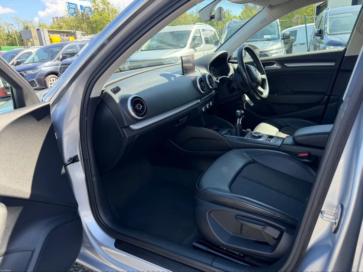 Audi A3 2015 - Image 4