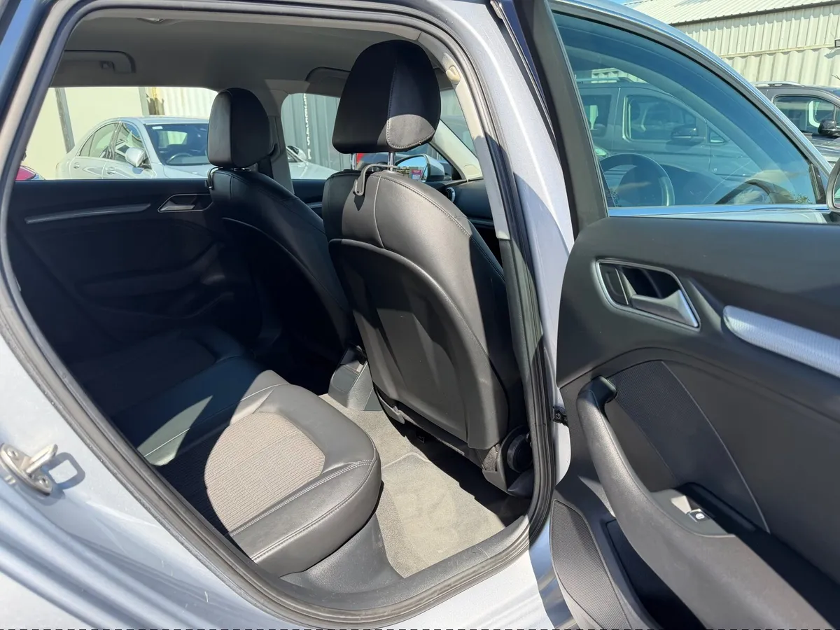 Audi A3 2015 - Image 3