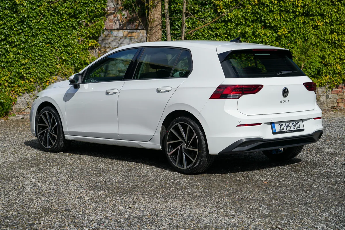 2021 Volkswagen Golf Petrol Manual 1.0 - Image 3