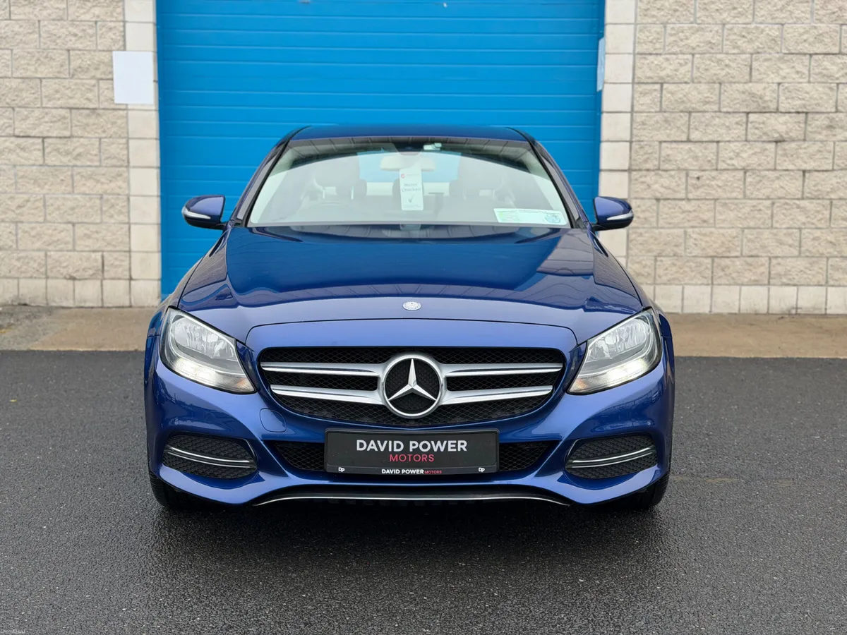 Mercedes C-Class 2015 - Image 2