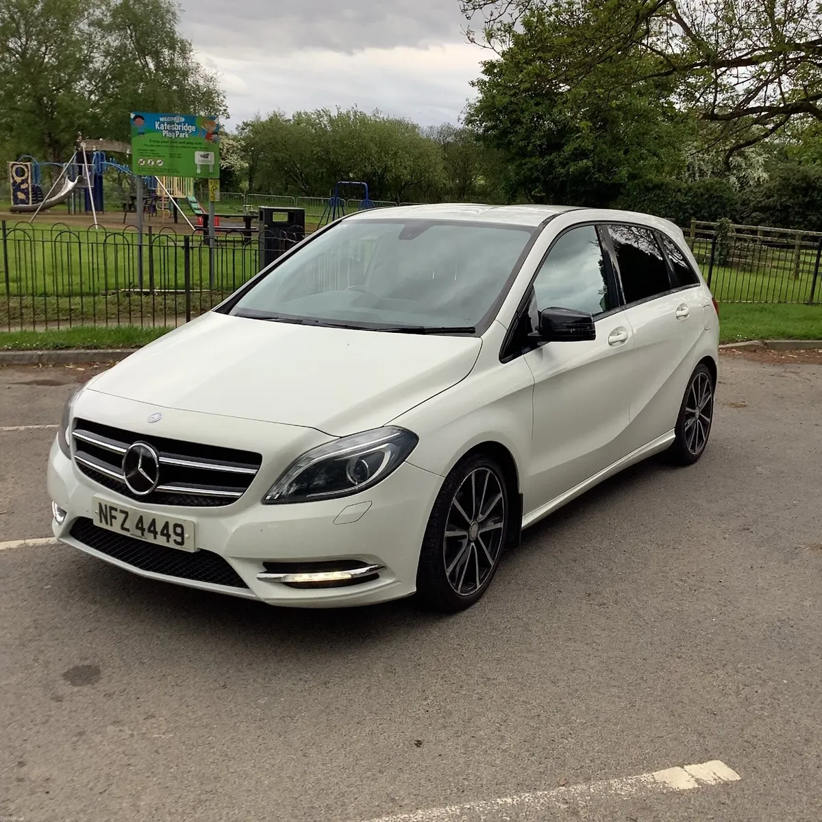 Mercedes-Benz B-Class 1.8 cdi automatic blueeffici - Image 3