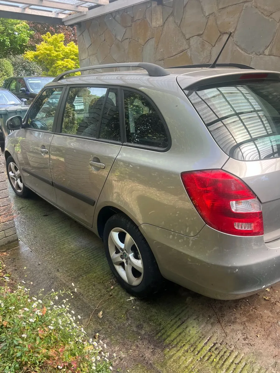 Skoda Fabia 2013 - Image 2