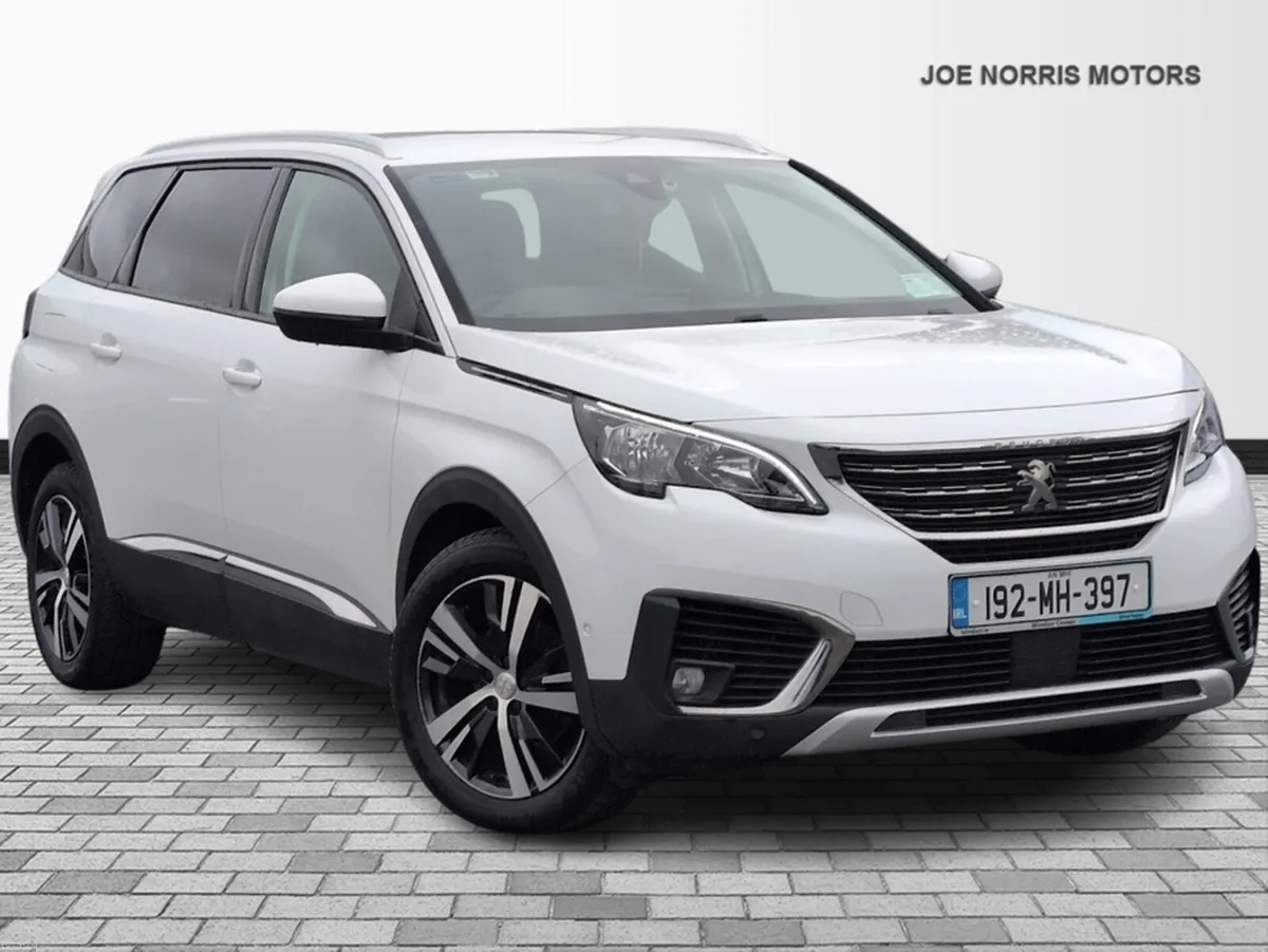 Peugeot 5008 ALLURE 1.5HDI 1304DR - Image 1