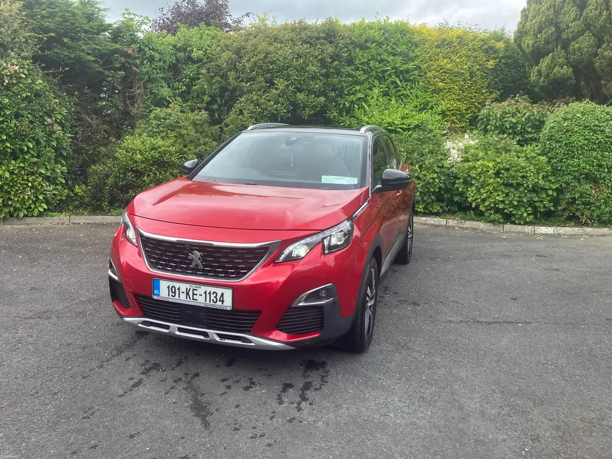 Car - Image 1