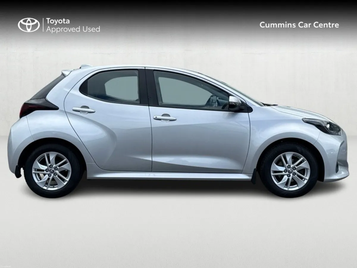 Toyota Yaris Low Milage Stunning Yaris Manaul 1.0 - Image 3
