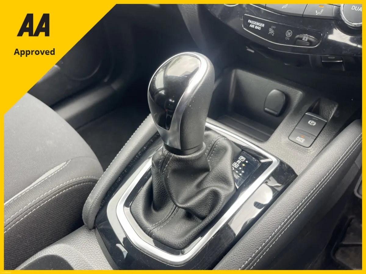 Nissan Qashqai AUTO ACENTA PREMIUM DIG-T DCT - Image 3