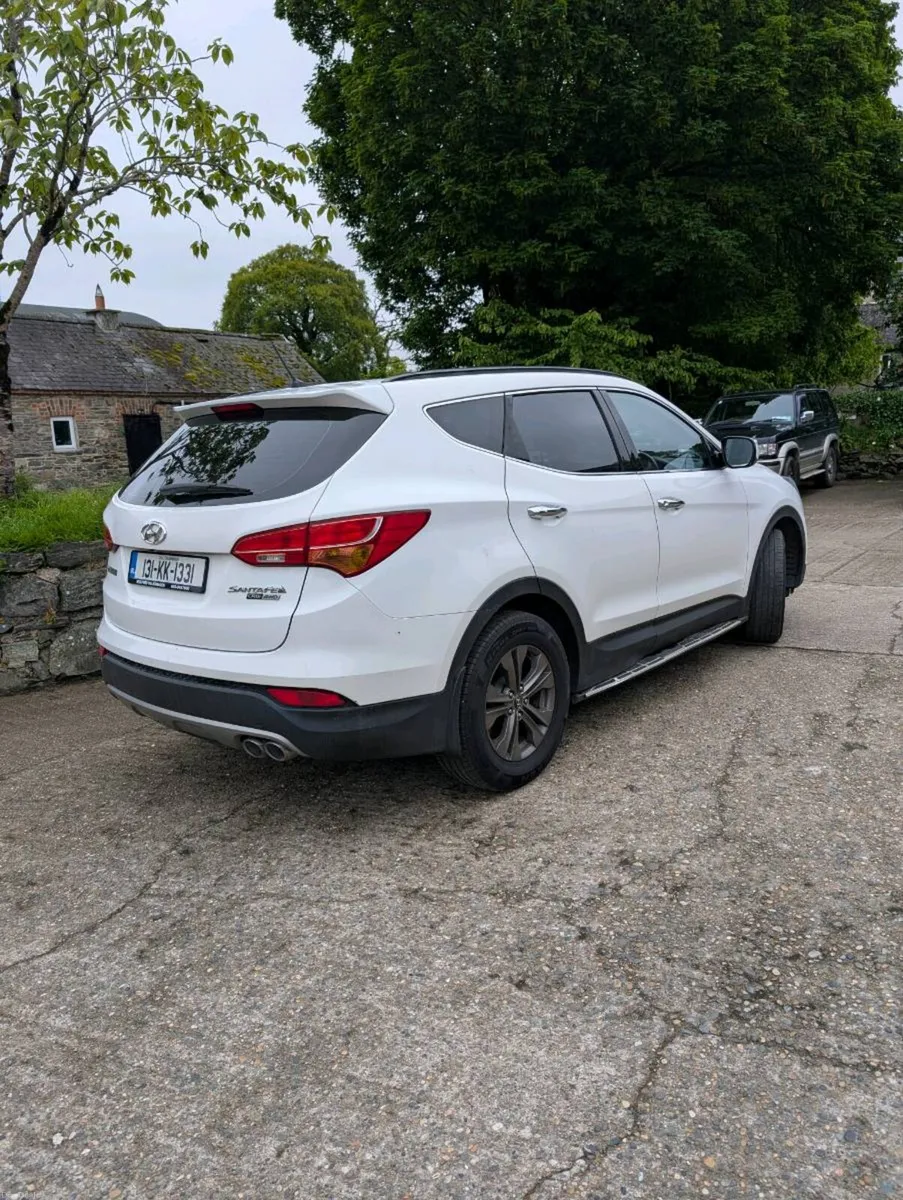 Tested 2013 2013 Hyundai Santa Fe 4WD 7-Seater - Image 2