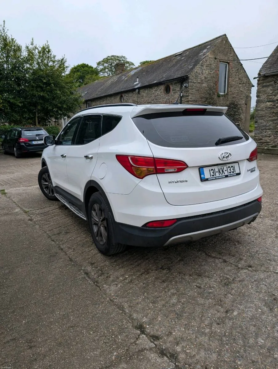 Tested 2013 2013 Hyundai Santa Fe 4WD 7-Seater - Image 3