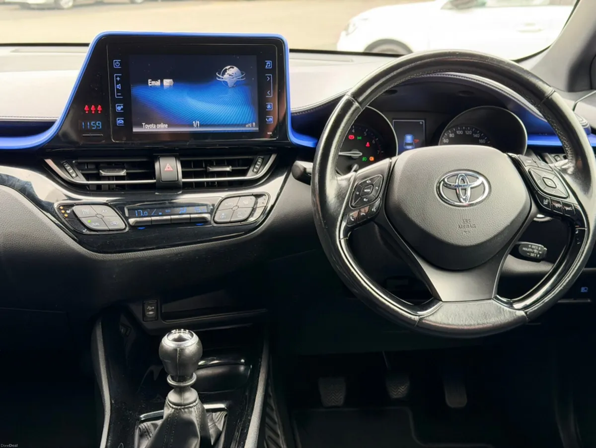 Toyota C-HR 1.2T LUNA SPORT 5DR - Image 5