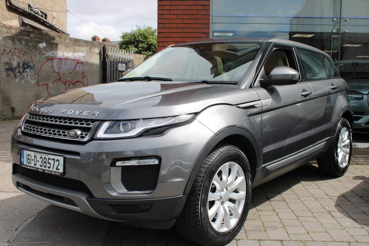 EVOQUE SE - TD4 - MANUAL - 1 OWNER - 2028 NCT - Image 3