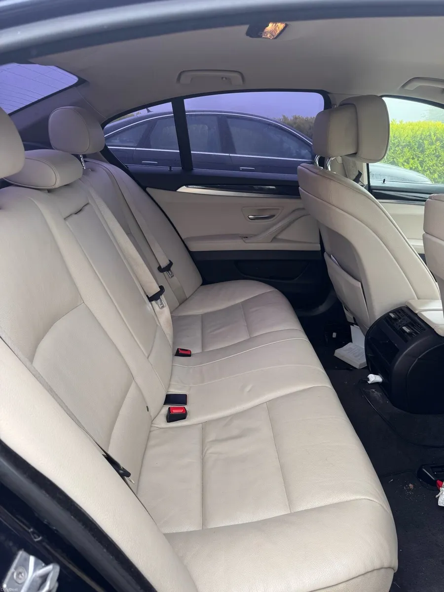 2013 BMW 5 Series 520d SE (Automatic) - Image 3