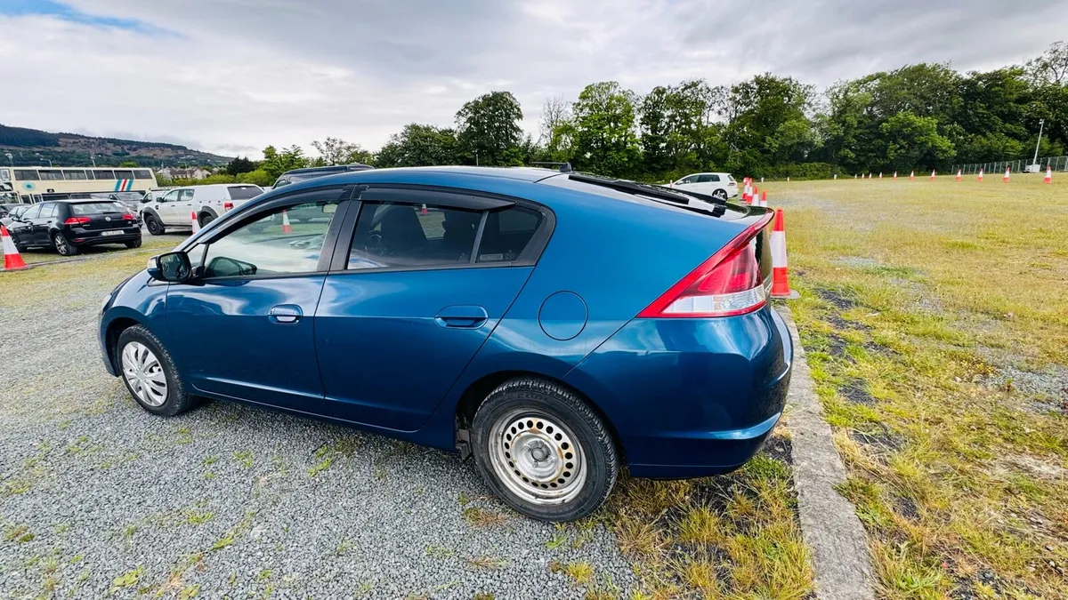 2012 Honda Insight Automatic Hybrid - Image 4