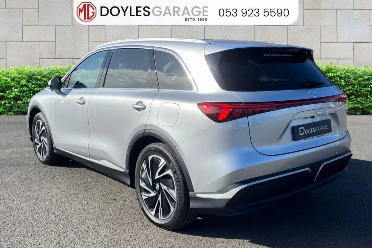 MG MGS6 EV Exclusive 0% Finance Available - Image 5