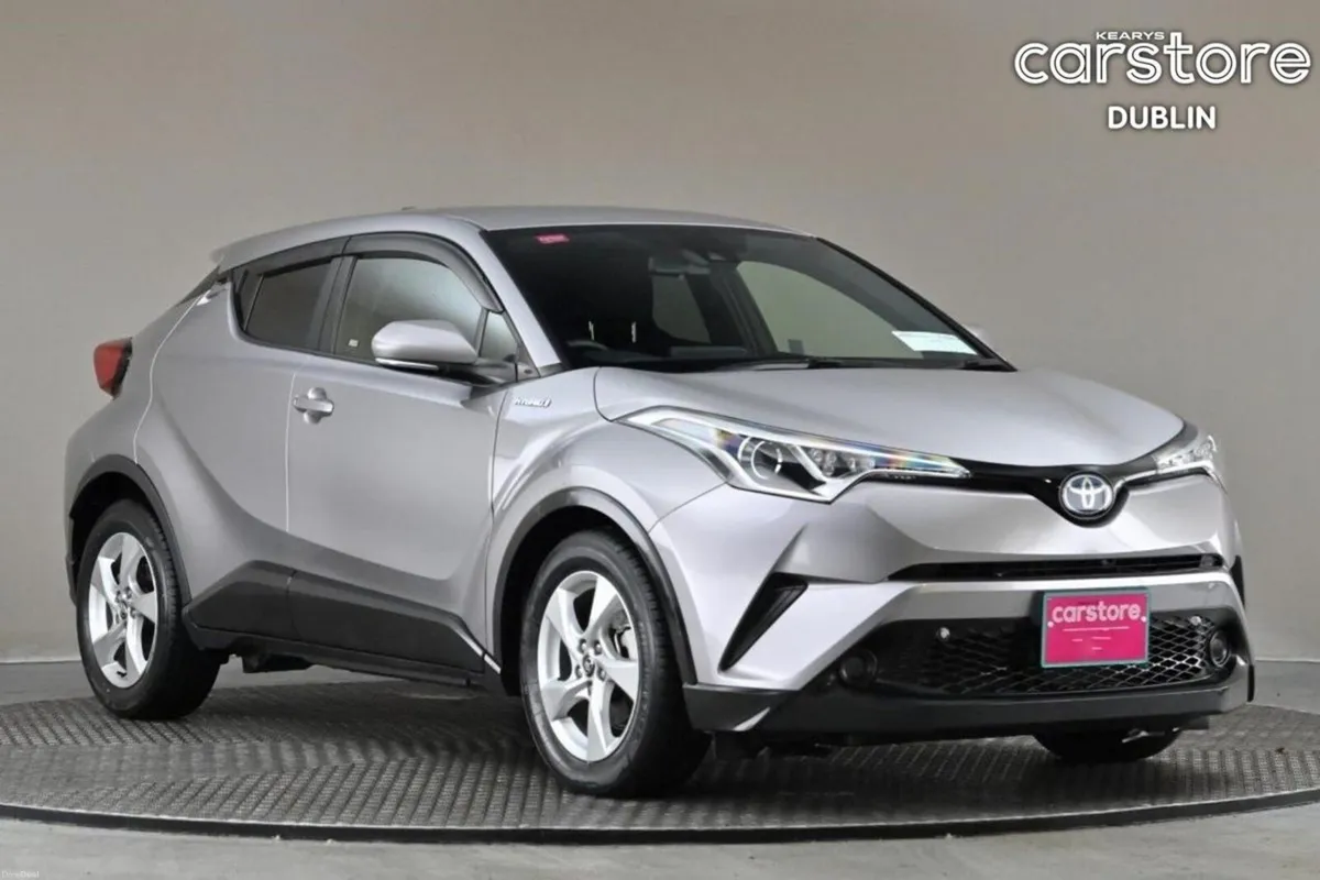 Toyota C-HR 1.8 HYBRID **REVERSE CAM** - Image 1
