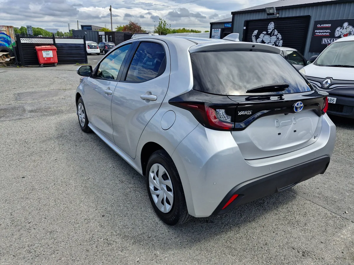 2021 Toyota Yaris 1.5L Hybrid Low Miles Fresh NCT - Image 3