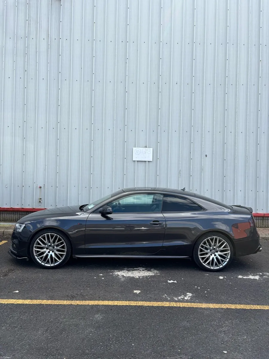 Audi A5 Quattro Coupe 2.0TDI - Image 3
