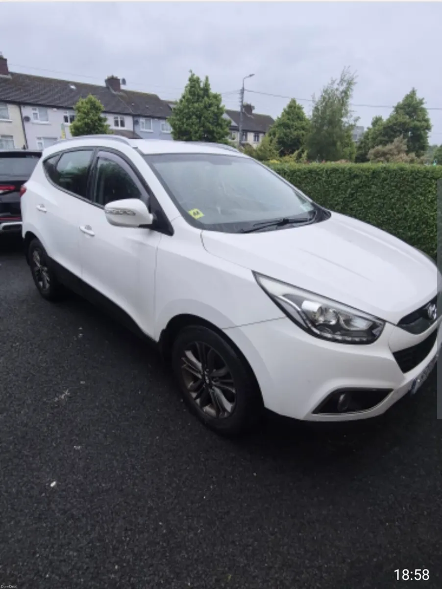 Hyundai ix35 - Image 2