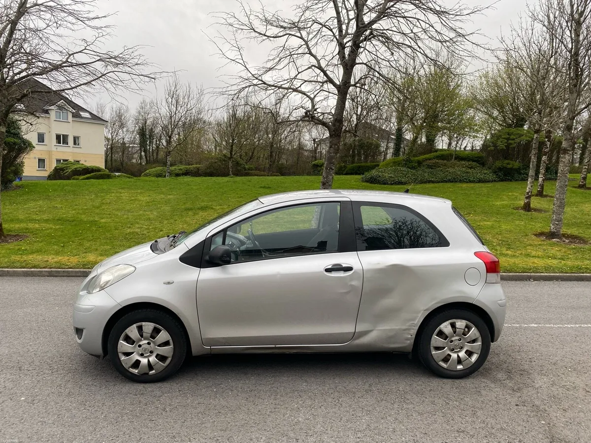 Toyota Yaris - Image 3