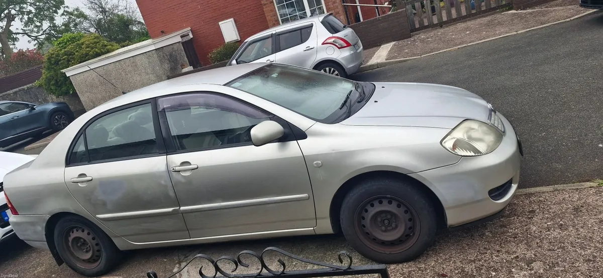 Toyota Corolla 2006 - Image 2
