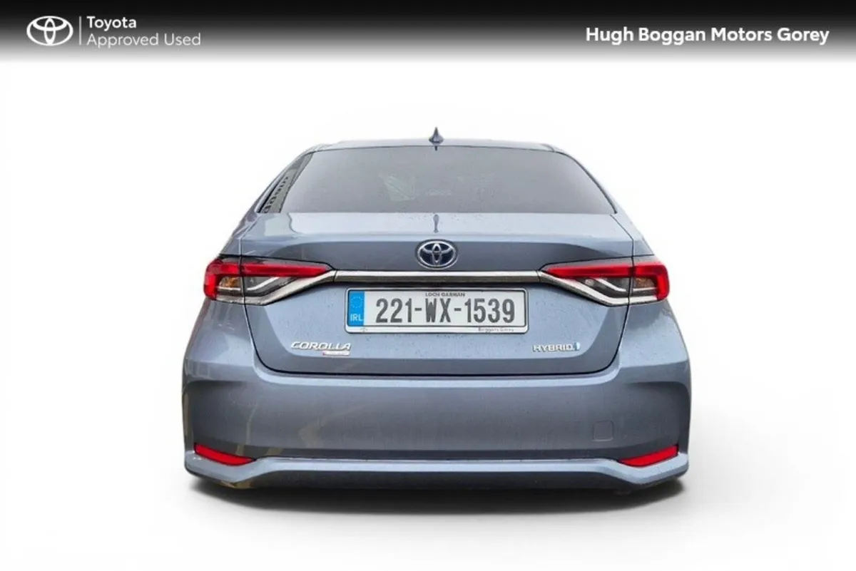 Toyota Corolla Luna Sport Hybrid - Image 4